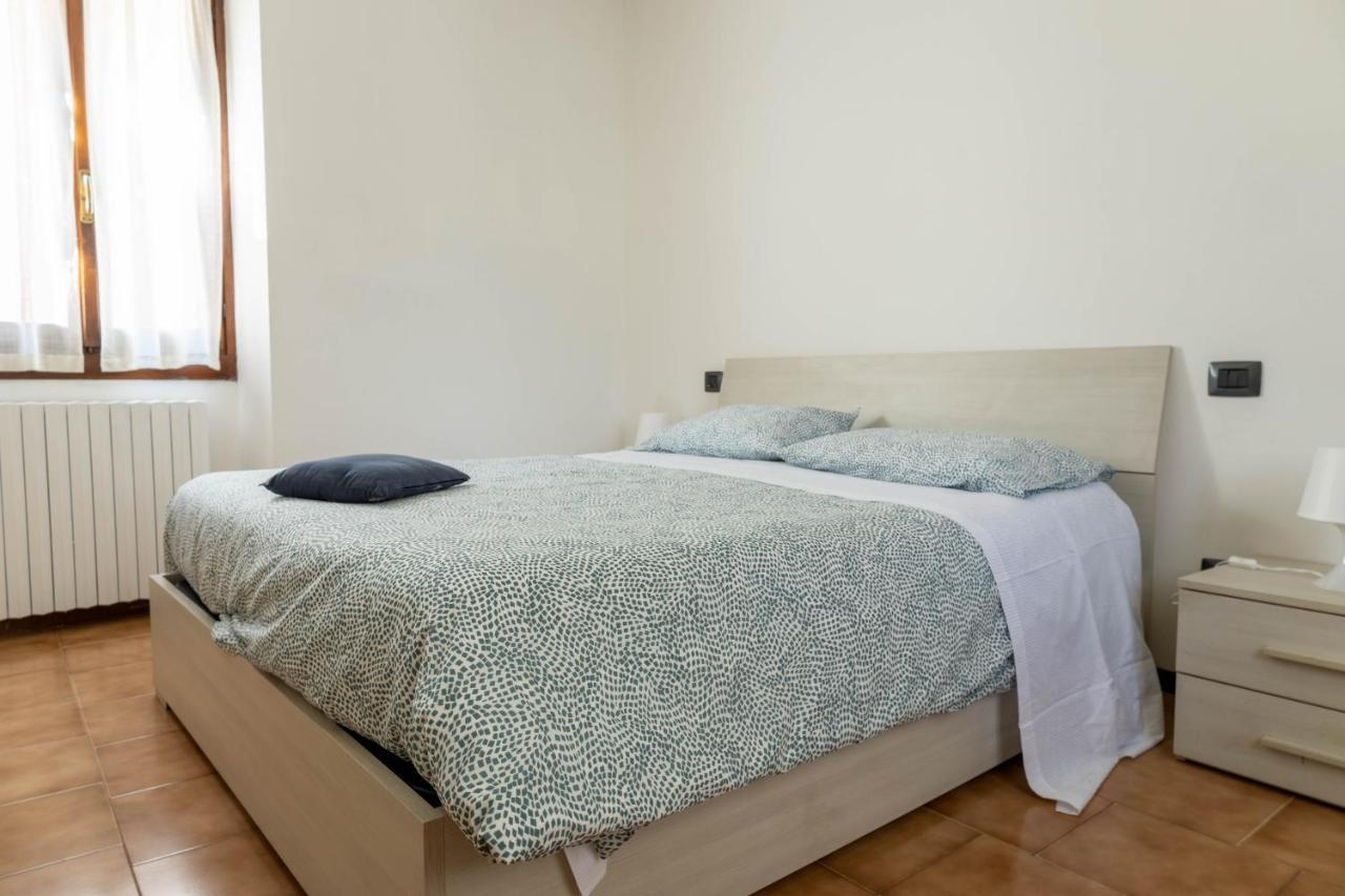 Haus Martina Apartment Desenzano del Garda Ngoại thất bức ảnh