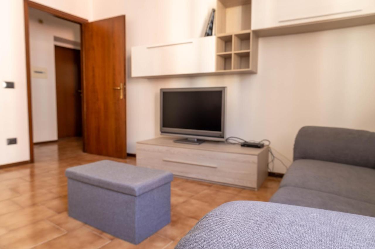 Haus Martina Apartment Desenzano del Garda Ngoại thất bức ảnh