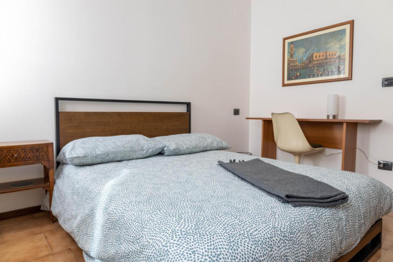 Haus Martina Apartment Desenzano del Garda Ngoại thất bức ảnh