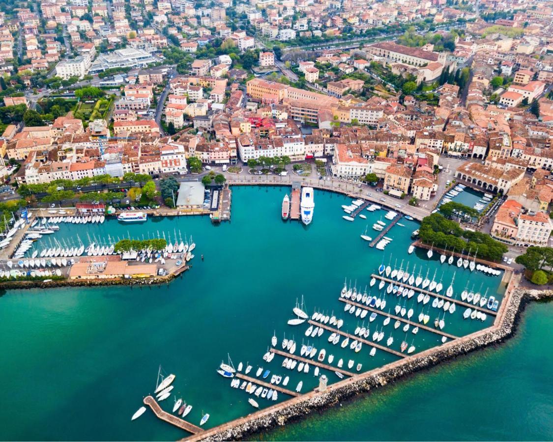 Haus Martina Apartment Desenzano del Garda Ngoại thất bức ảnh