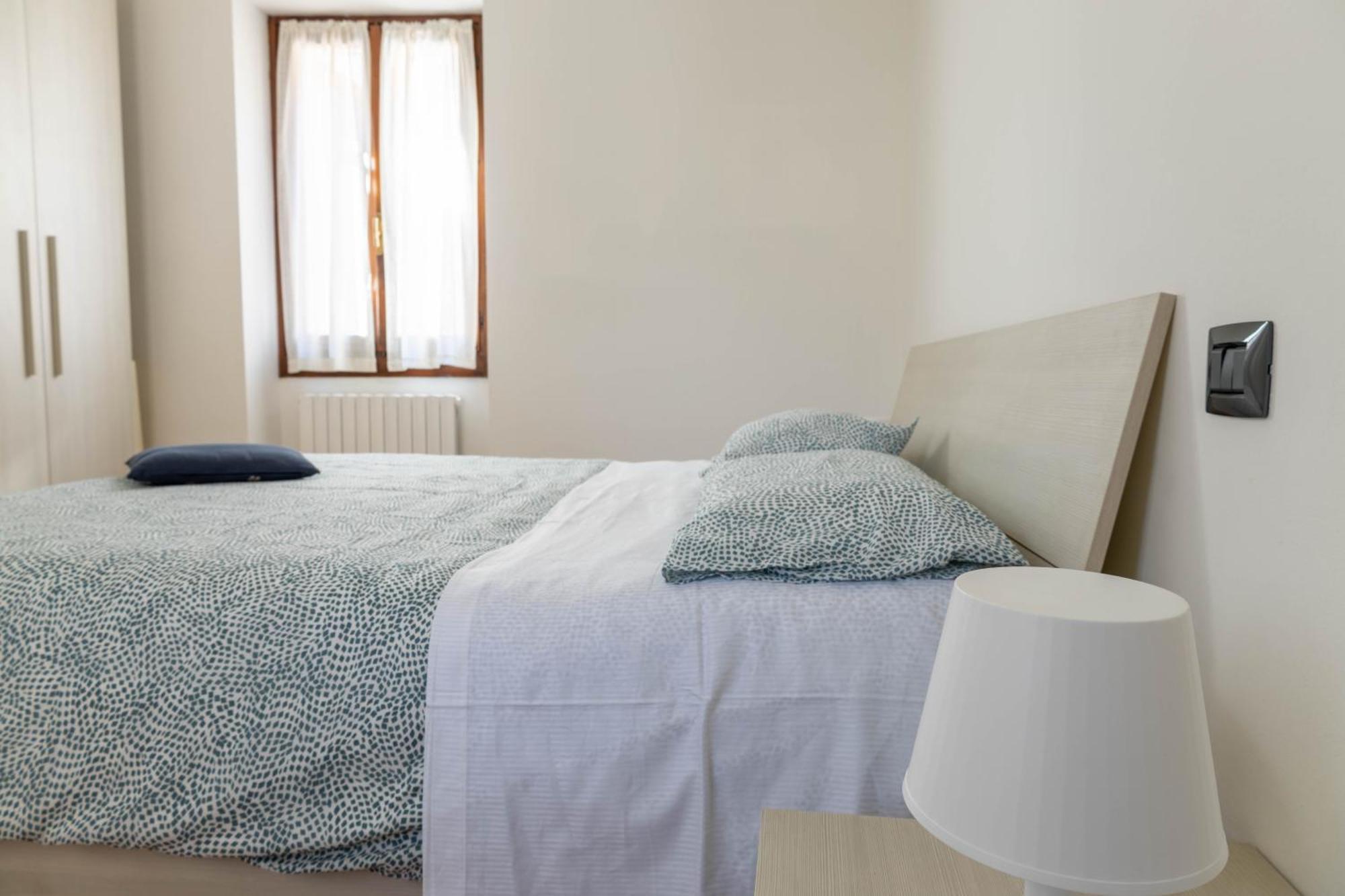 Haus Martina Apartment Desenzano del Garda Ngoại thất bức ảnh